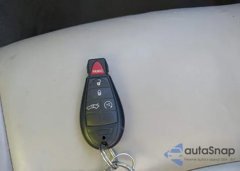 2010 Chrysler 300C Hemi z USA, uszkodzony, nr VIN 2C3CA6CT7AH145315